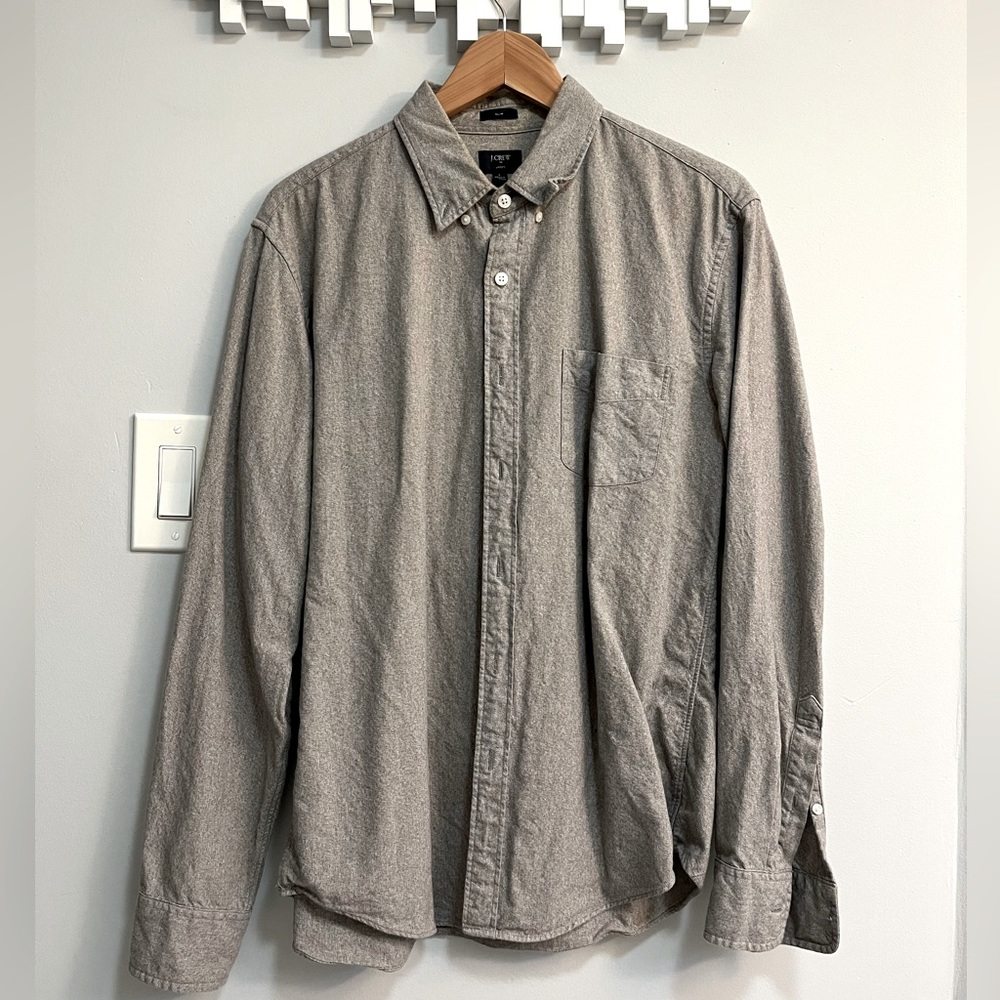 J. Crew long sleeve button up shirt. Men’s Large Slim Fit. Grey/brown color.